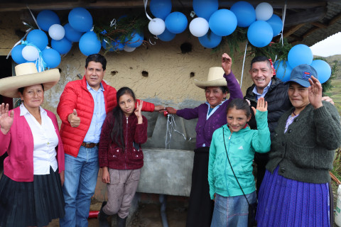 Inauguración agua potable Alto Condorpullana